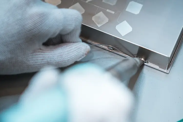 componenti-elettronici-certificati-a-modena