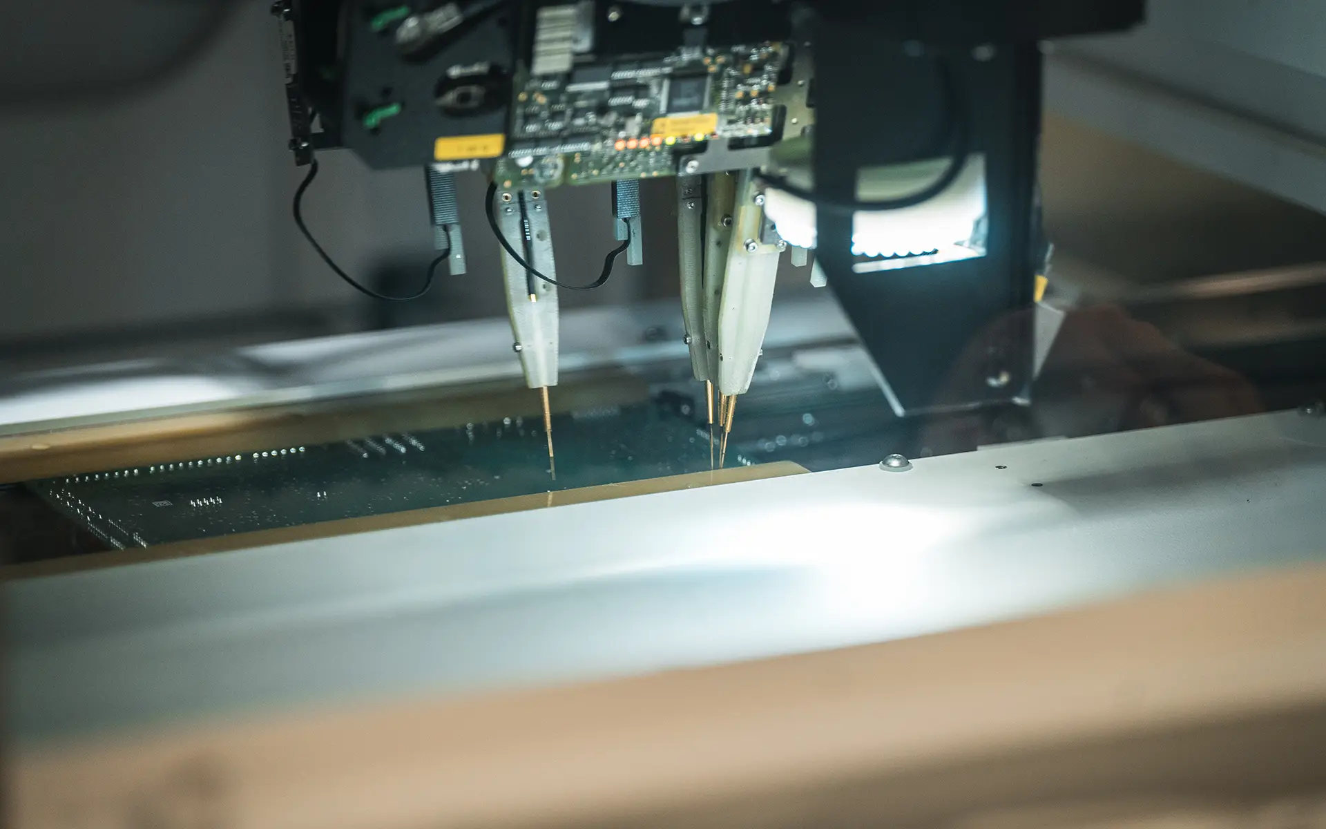 componenti-elettronici-industriali-a-modena-bologna