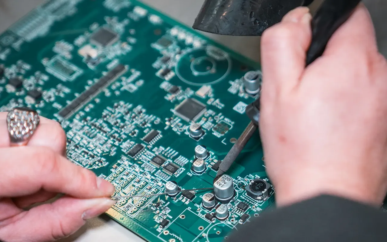 produzione-schede-elettroniche-a-modena-e-reggio-emilia