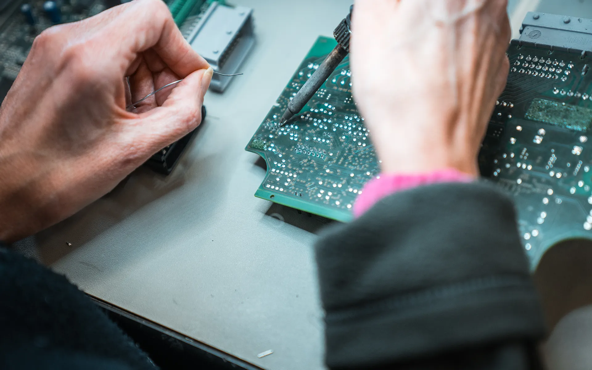 riparazione-e-rigenerazione-schede-elettroniche-a-modena-reggio-emilia